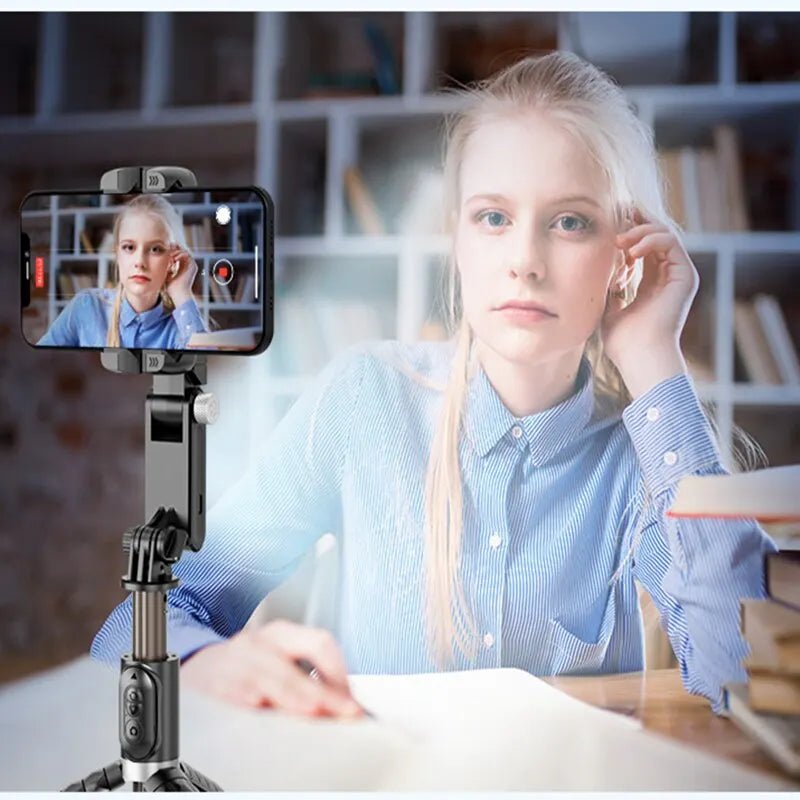 360 Rotation Following Shooting Mode Gimbal Stabilizer Selfie Stick Tripod Gimbal For iPhone Phone Smartphone Live Photography - Fix & Go360 Rotation Following Shooting Mode Gimbal Stabilizer Selfie Stick Tripod Gimbal For iPhone Phone Smartphone Live PhotographyVidéo & PhotoFix & Go