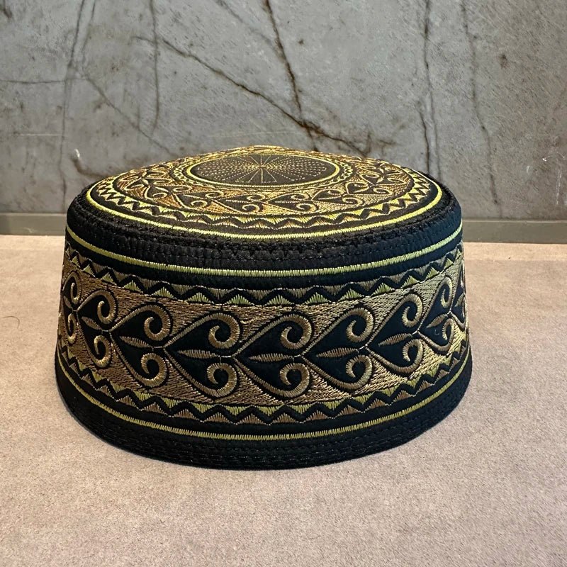 55-60 nouveaux hommes musulmans chapeau de prière coton broderie arabie saoudite chapeau islamique musulman Turban casquette juive hommes foulard vêtements - FATAON55-60 nouveaux hommes musulmans chapeau de prière coton broderie arabie saoudite chapeau islamique musulman Turban casquette juive hommes foulard vêtementsMode HommeFATAON