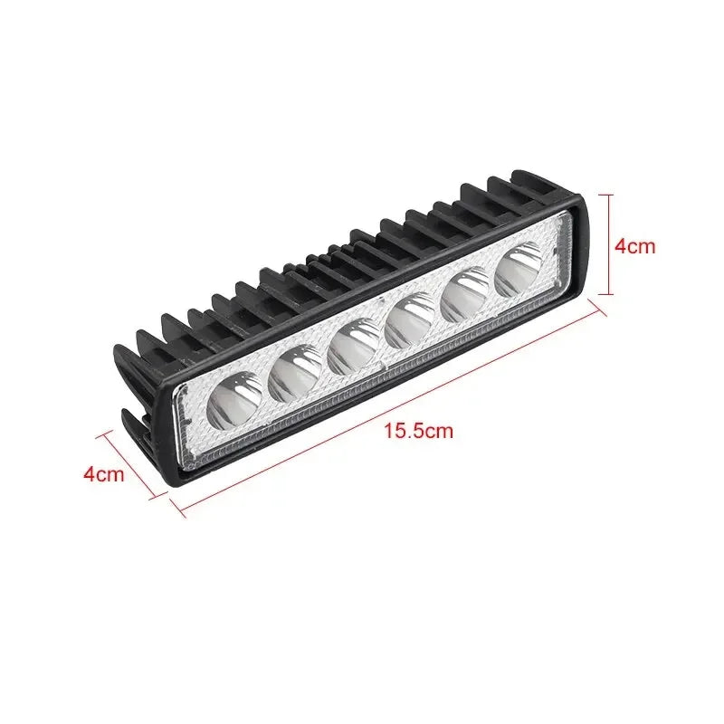Phare de travail universel pour voiture, budgétaire haute luminosité, automobile tout-terrain, conduite de camion, feux de sauna antibrouillard, lampe de conduite DRL, 18W, 6 LED, 12V