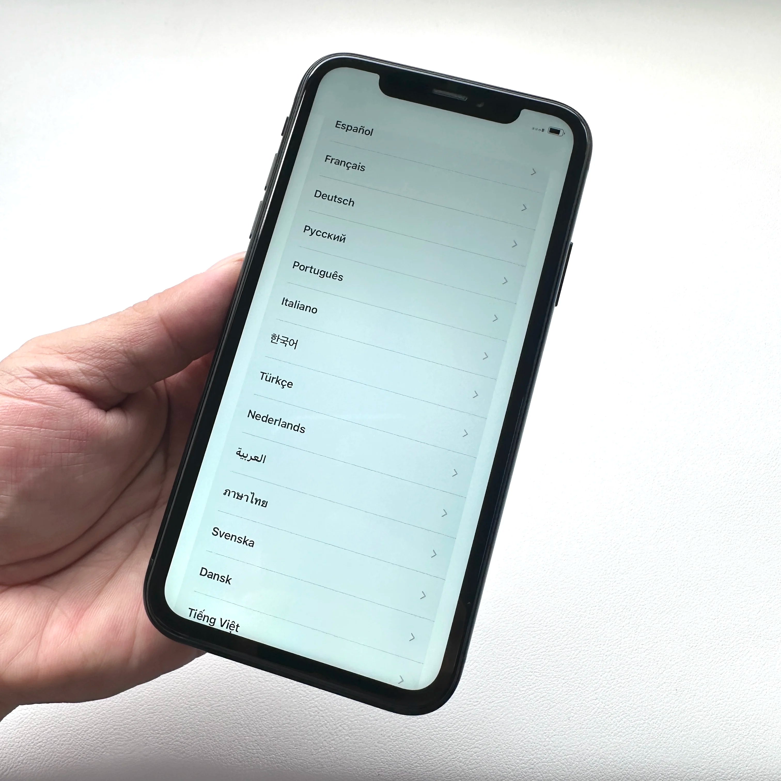 Téléphone portable d'origine iPhone XR 4G LTE 6.1 "affichage 64GB/128GB ROM 3GB RAM 12MP A12 Bionic IOS téléphone portable débloqué