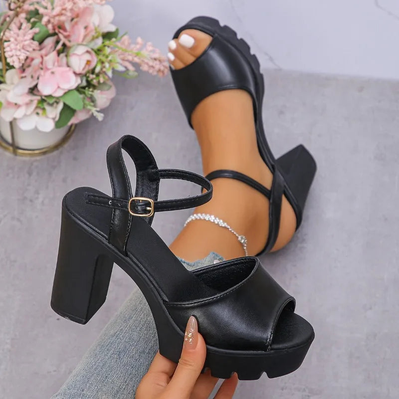 Sandales à talons optiques pour femmes, nouvelle mode d'été, tête ronde, bouche de poisson, plate-forme Parker ouverte, talons hauts non alds