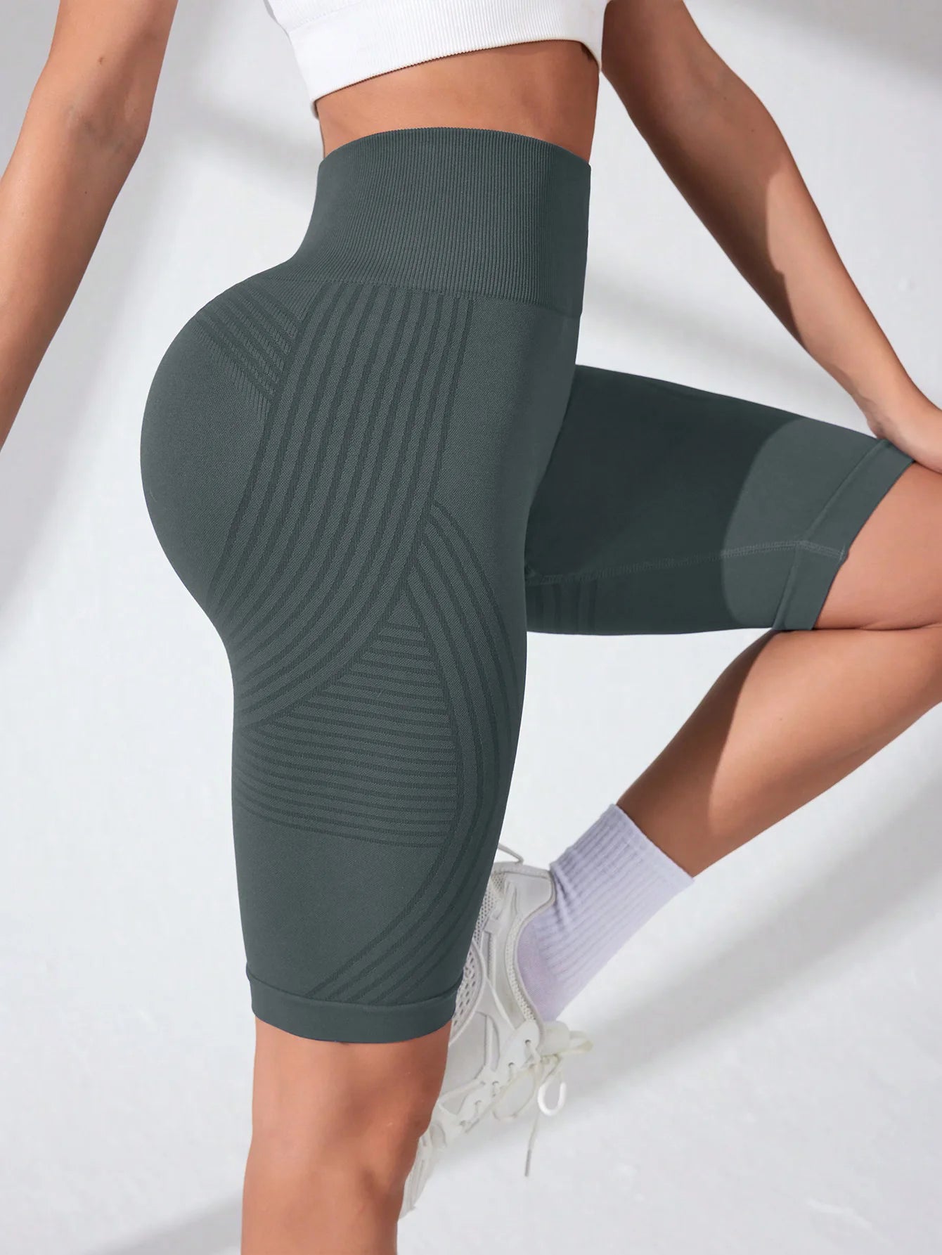 Short de Yoga taille haute sans couture pour femmes, tricoté, Slim, pour entraînement, course à pied, Leggings esthétiques linéaires, extensible, levage des hanches