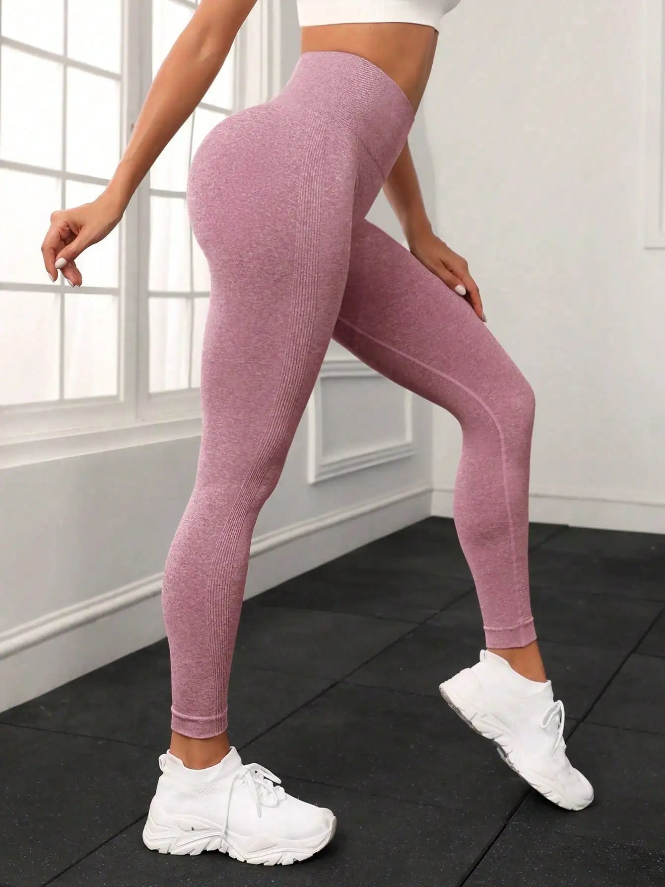 Pantalons de yoga pêche lettre sans couture, vêtements de yoga de levage des hanches, pantalons de sport et de fitness taille haute moulants pour femmes