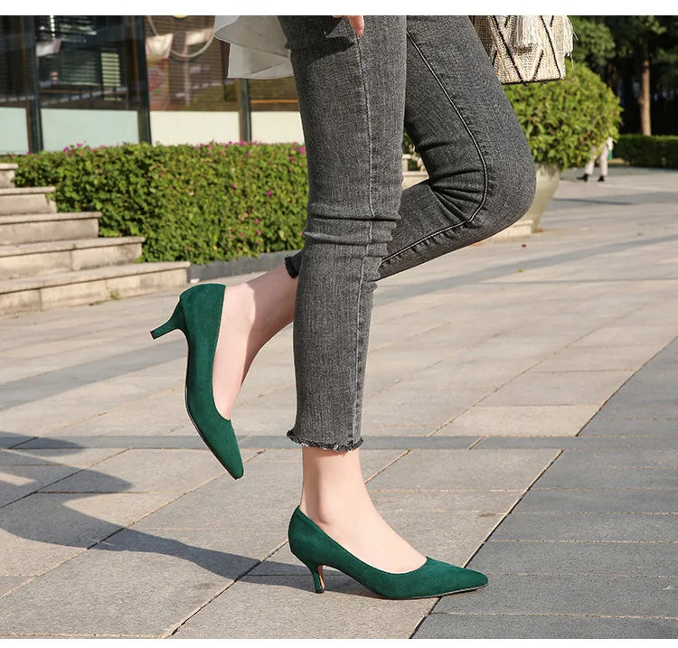 Femmes daim chaussures simples 5CM mode bout pointu sans lacet talons hauts printemps automne bouche peu profonde pompes à talons aiguilles grande taille 45 46