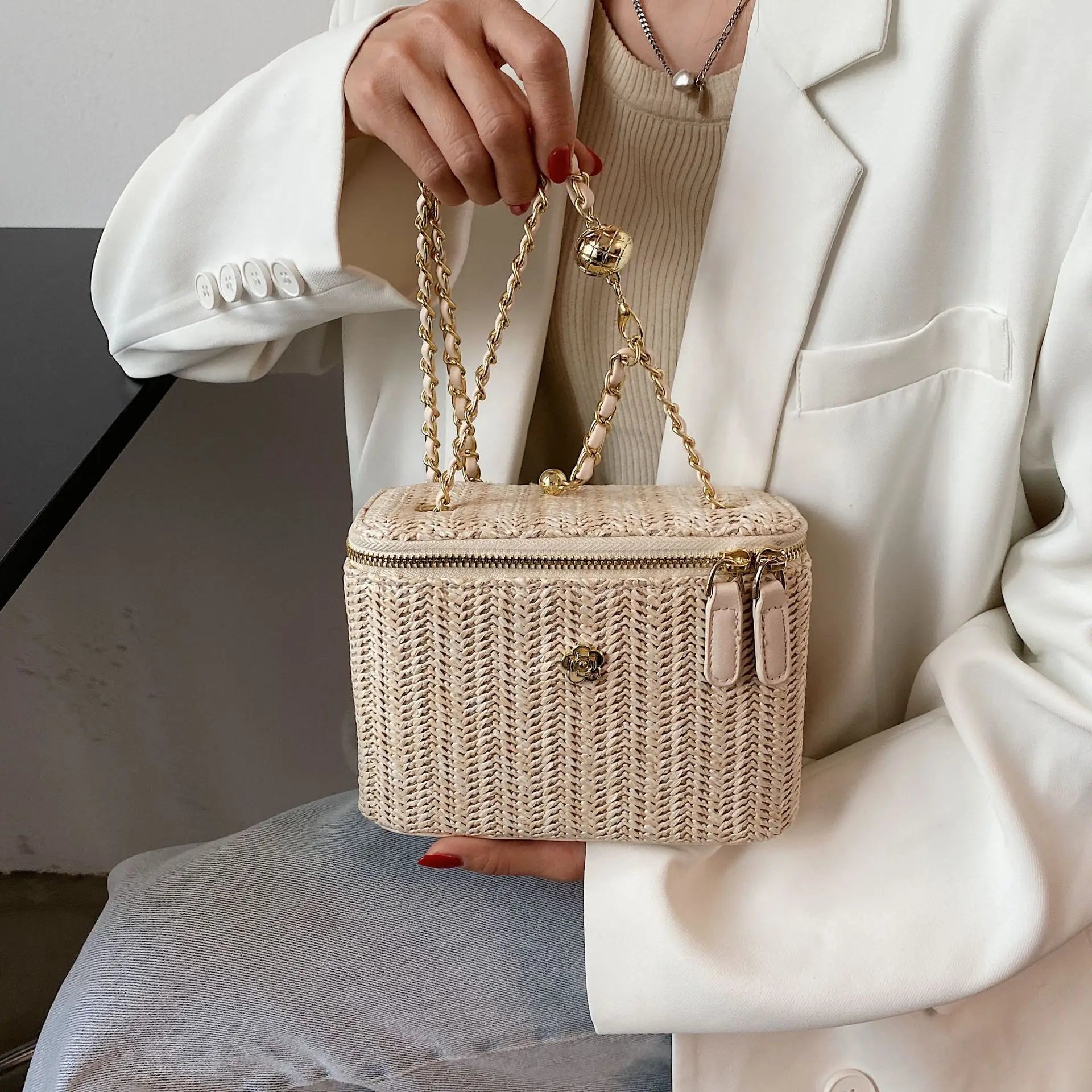 Mini sac à bandoulière seau en paille pour femmes, sacs à main et bourses de marque tissés avec chaîne à la mode, sacs à bandoulière simples, été 2026