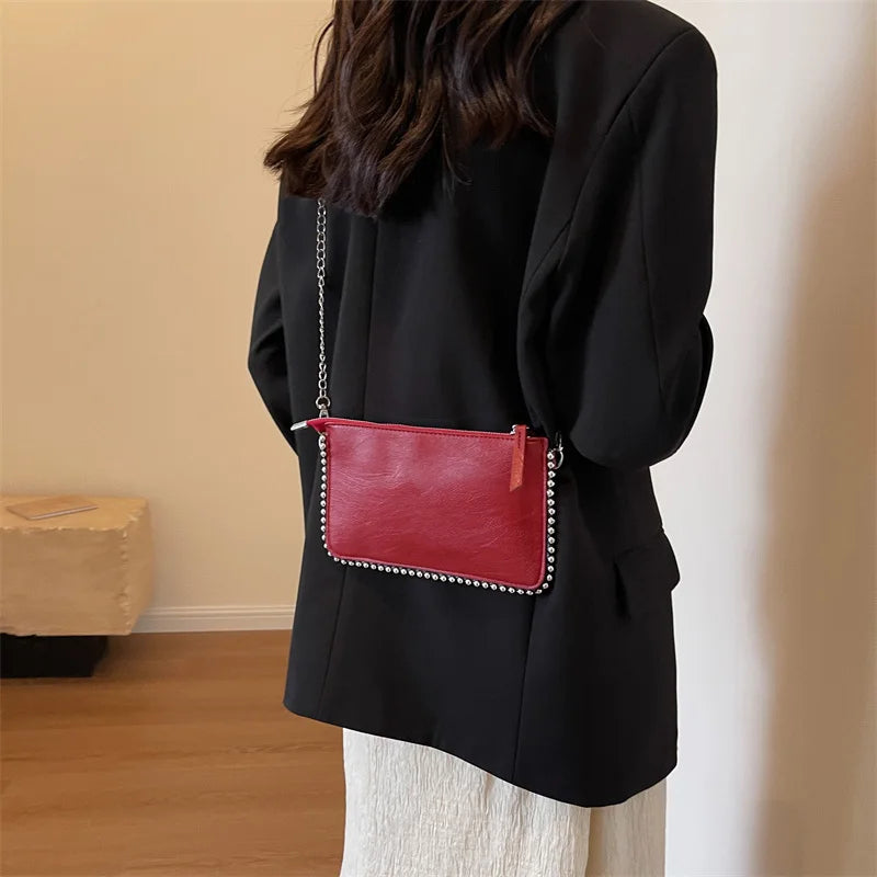 Sacs à bandoulière Design de couleur unie pour femmes chaîne de mode sacs à Main de téléphone portable Sac à bandoulière de mode Sac A Main femme