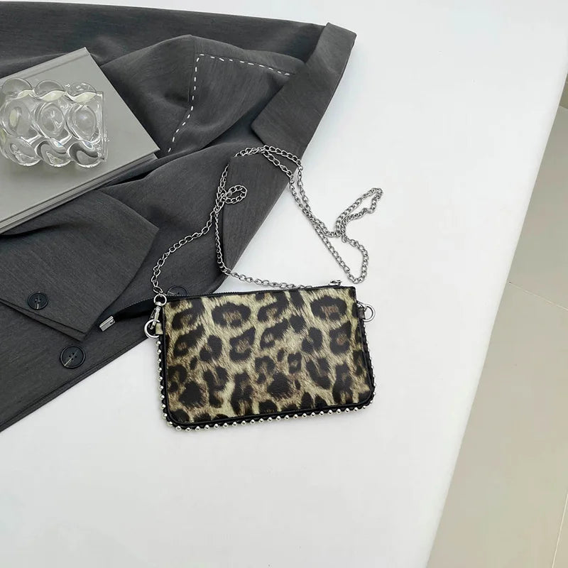Sacs à bandoulière Design de couleur unie pour femmes chaîne de mode sacs à Main de téléphone portable Sac à bandoulière de mode Sac A Main femme