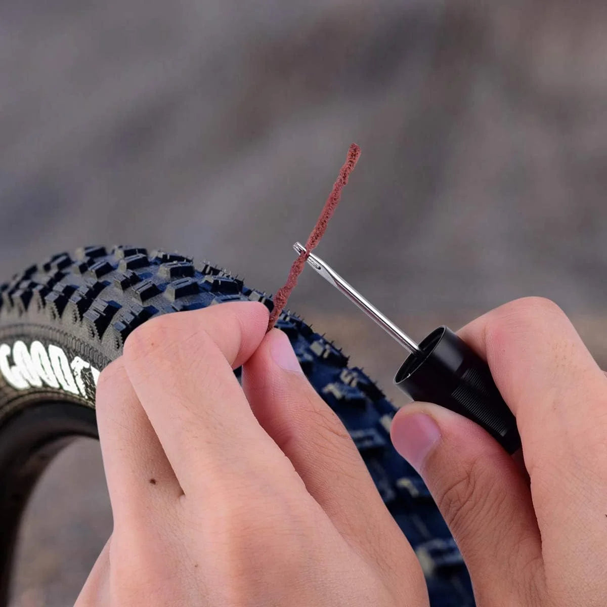 Kit de Réparation Pneus Tubeless Vélo – Compact & Ultra-Léger