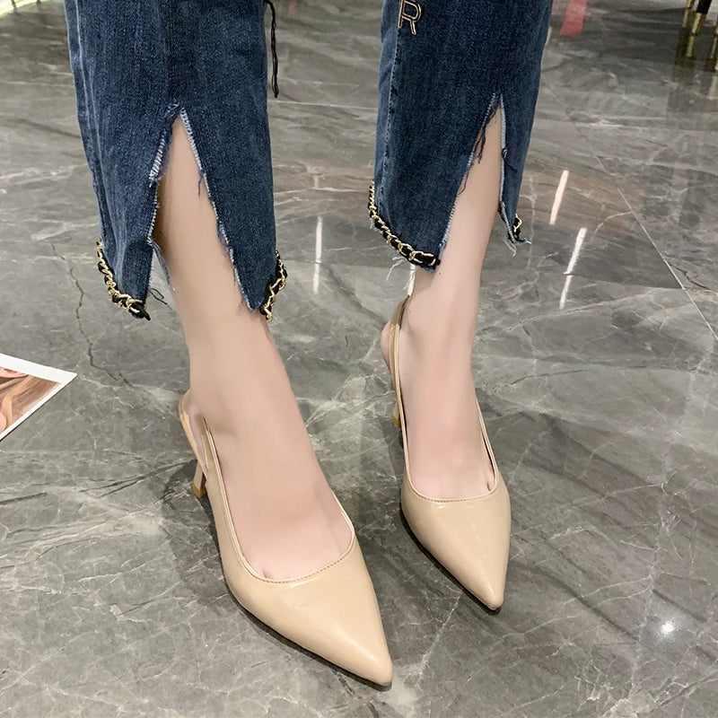 Mode d'été nouveau bout pointu talon aiguille bouche peu profonde respirant PU confortable et élégant chaussures pour femmes sandales Sexy