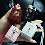 Parfum Parfum de voiture, un parfum de voiture utilisé pour les accessoires d'intérieur de voiture, un désodorisant de voiture à long terme, garde charmante et fraîche