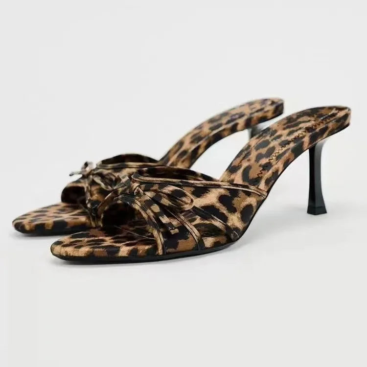 Sandales à talons hauts pour femmes, nouvelle marque de luxe, pantoufles polyvalentes, simples et fines, été 2026