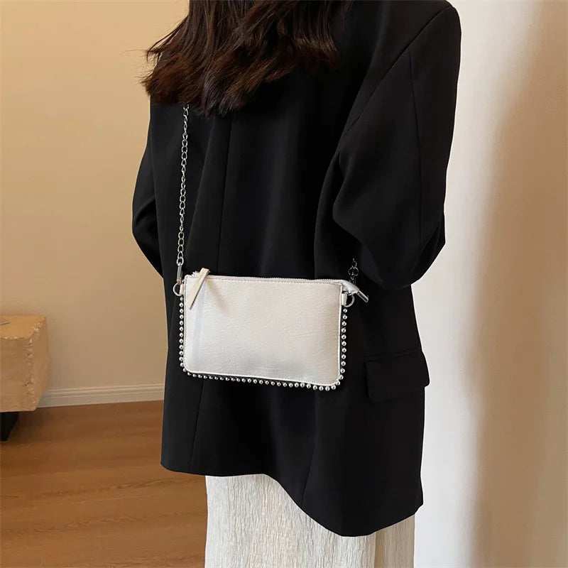 Sacs à bandoulière Design de couleur unie pour femmes chaîne de mode sacs à Main de téléphone portable Sac à bandoulière de mode Sac A Main femme