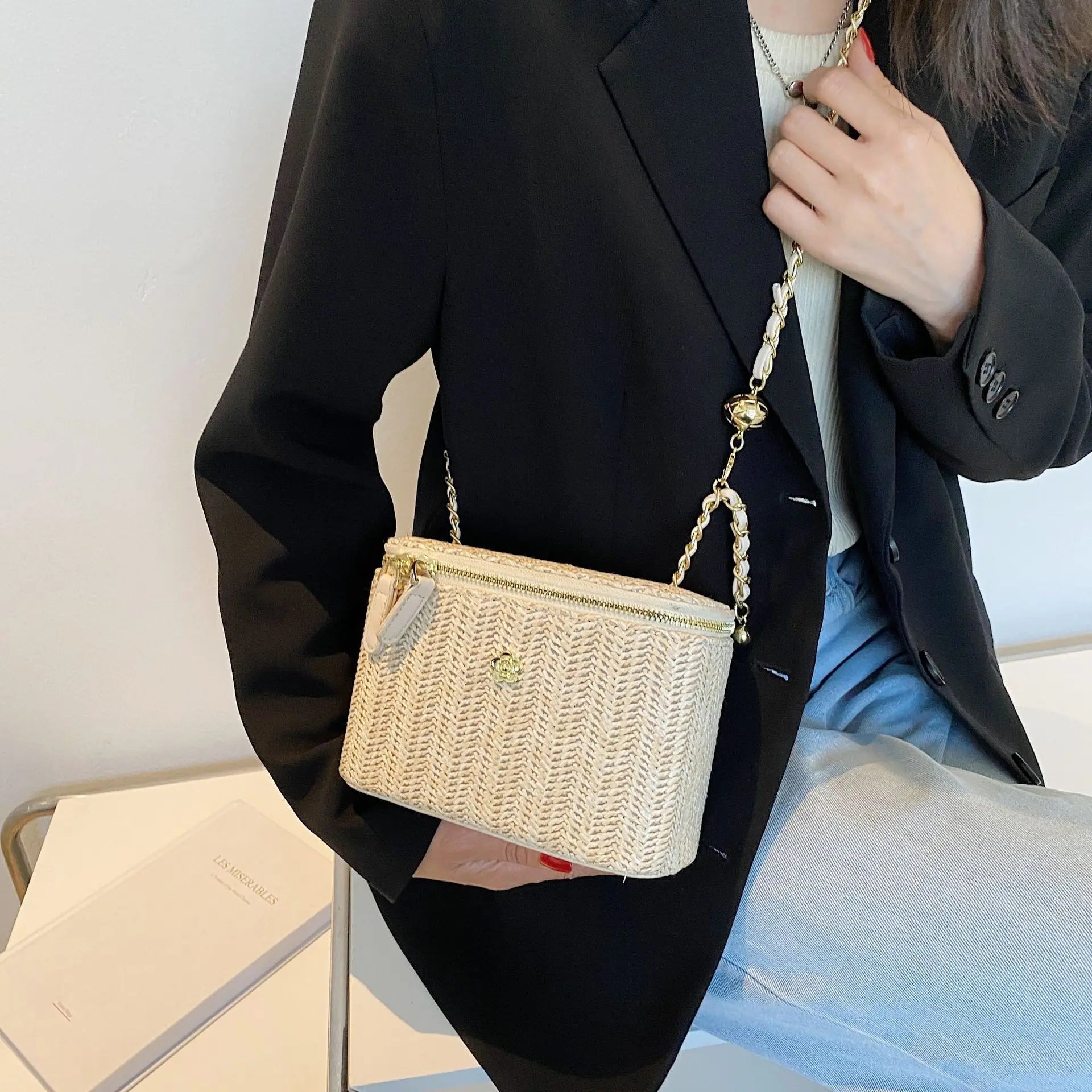 Mini sac à bandoulière seau en paille pour femmes, sacs à main et bourses de marque tissés avec chaîne à la mode, sacs à bandoulière simples, été 2026