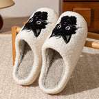 Pantoufles d'intérieur pour femmes, pantoufles d'hiver avec chat noir, pantoufles mignonnes pour filles, chambre à coucher, semelle souple antidérapante, chaussures de maison confortables en coton