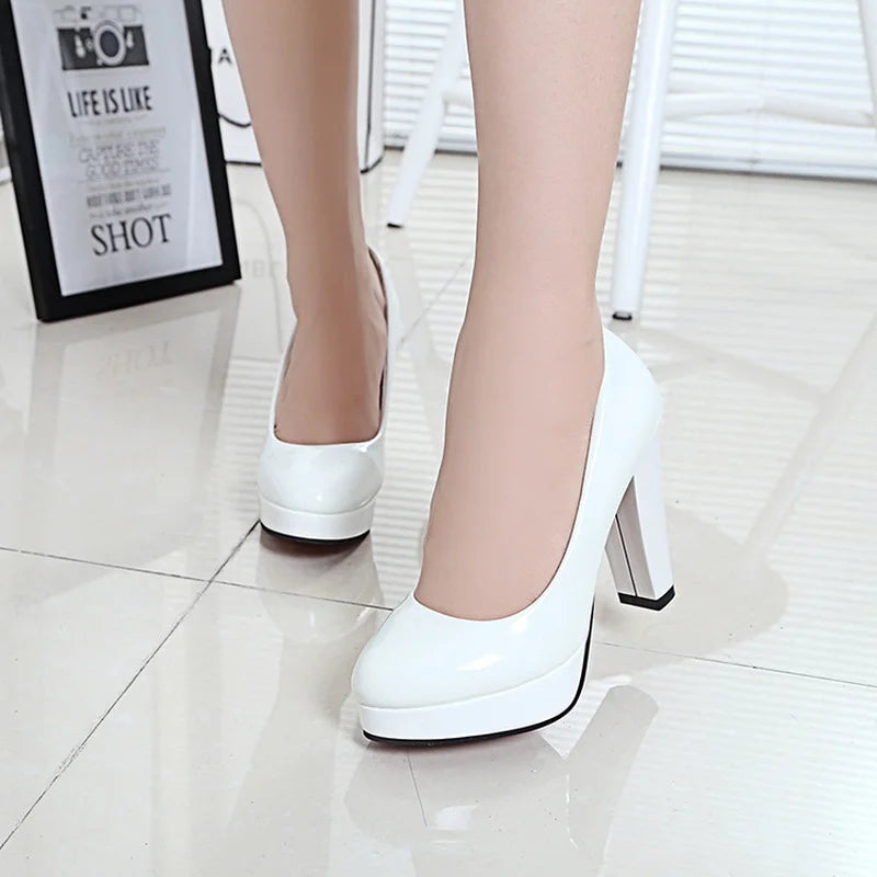 Escarpins à talons hauts pour femmes, chaussures De mariage blanches, talons épais De 10 CM, escarpins De fête à la mode, chaussures rondes noires et rouges