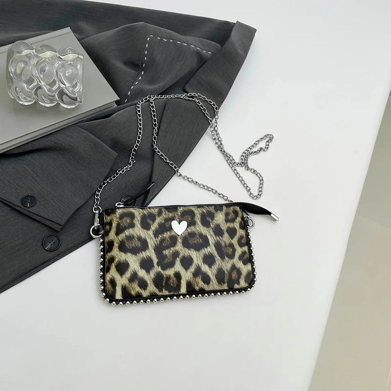 Sacs à bandoulière Design de couleur unie pour femmes chaîne de mode sacs à Main de téléphone portable Sac à bandoulière de mode Sac A Main femme