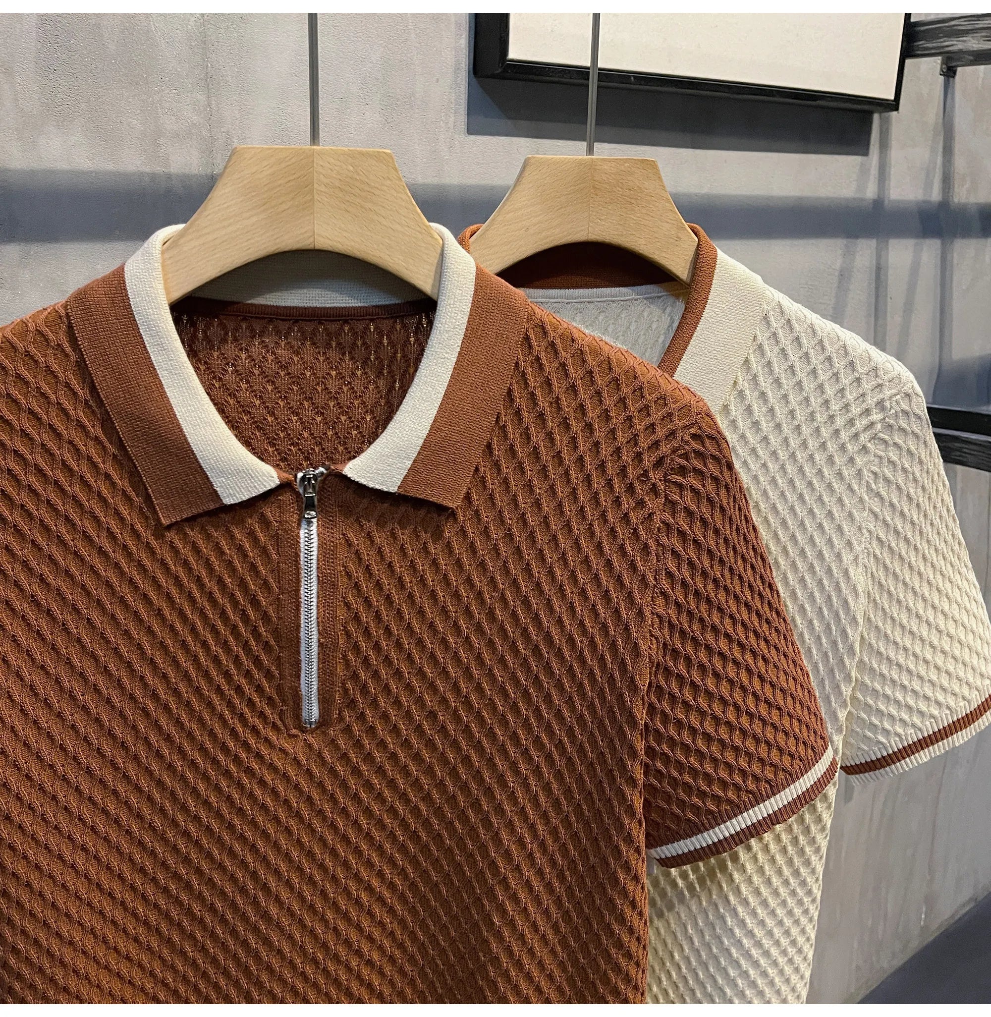 Polo en maille jacquard décontracté pour homme 2026, col en V, couleur unie, manches courtes, respirant, vêtement de luxe B24