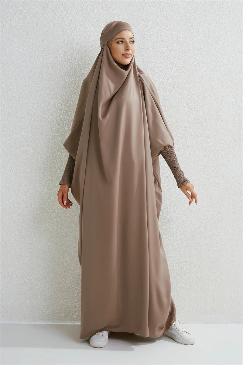 Abaya musulman à capuche manches smockées une pièce Robe de prière femmes Jilbab vêtements islamiques dubaï saoudien Robe noire modestie turque - FATAONAbaya musulman à capuche manches smockées une pièce Robe de prière femmes Jilbab vêtements islamiques dubaï saoudien Robe noire modestie turqueMode FemmeFATAON