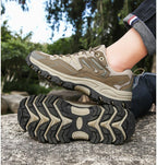Autumn and Winter Waterproof Hiking Shoes. Non-Slip Hiking Shoes, Travel Shoes, Wear-Resistant Cross-Country Outdoor Shoes, Ice and Snow Sports Shoes - FATAONAutumn and Winter Waterproof Hiking Shoes. Non-Slip Hiking Shoes, Travel Shoes, Wear-Resistant Cross-Country Outdoor Shoes, Ice and Snow Sports ShoesMode HommeFATAON