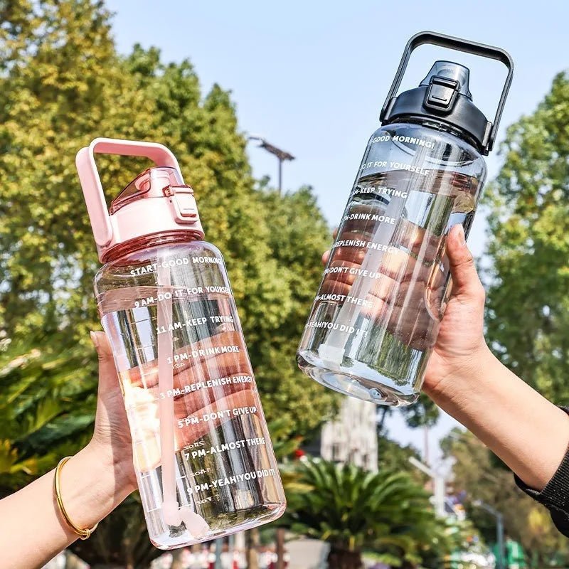 Bouteille d'eau en plastique avec paille de 2 litres, grande bouteille de voyage Portable pour filles, tasse de sport, Fitness, vélo, grande tasse de graisse - FATAONBouteille d'eau en plastique avec paille de 2 litres, grande bouteille de voyage Portable pour filles, tasse de sport, Fitness, vélo, grande tasse de graisseFitness & SportFATAON