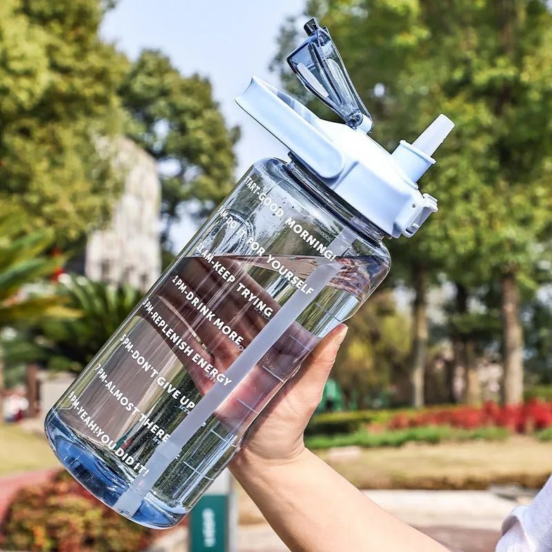 Bouteille d'eau en plastique avec paille de 2 litres, grande bouteille de voyage Portable pour filles, tasse de sport, Fitness, vélo, grande tasse de graisse - FATAONBouteille d'eau en plastique avec paille de 2 litres, grande bouteille de voyage Portable pour filles, tasse de sport, Fitness, vélo, grande tasse de graisseFitness & SportFATAON