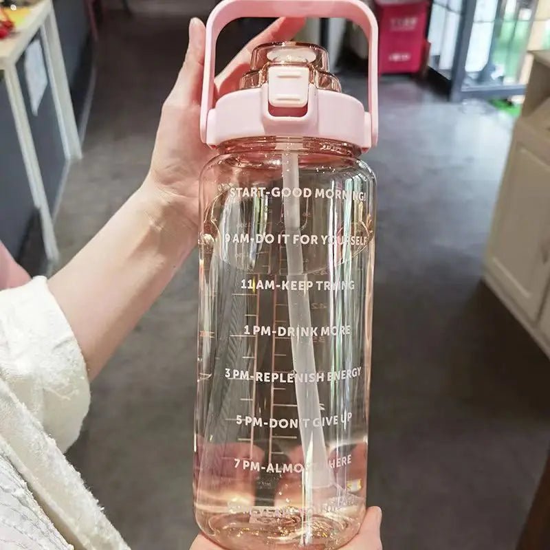 Bouteille d'eau en plastique avec paille de 2 litres, grande bouteille de voyage Portable pour filles, tasse de sport, Fitness, vélo, grande tasse de graisse - FATAONBouteille d'eau en plastique avec paille de 2 litres, grande bouteille de voyage Portable pour filles, tasse de sport, Fitness, vélo, grande tasse de graisseFitness & SportFATAON