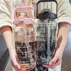 Bouteille d'eau en plastique avec paille de 2 litres, grande bouteille de voyage Portable pour filles, tasse de sport, Fitness, vélo, grande tasse de graisse - FATAONBouteille d'eau en plastique avec paille de 2 litres, grande bouteille de voyage Portable pour filles, tasse de sport, Fitness, vélo, grande tasse de graisseFitness & SportFATAON