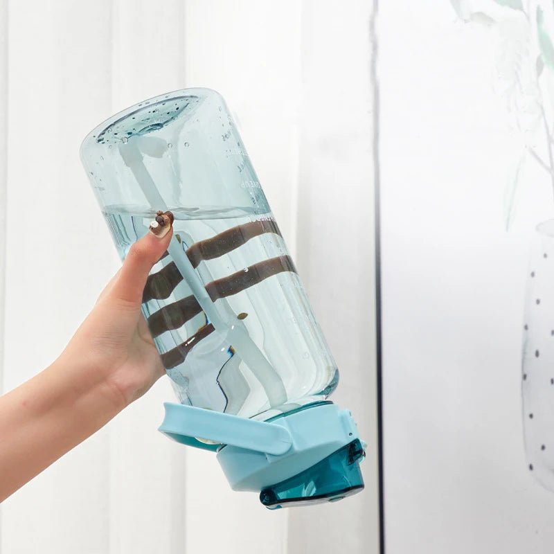 Bouteille d'eau en plastique avec paille de 2 litres, grande bouteille de voyage Portable pour filles, tasse de sport, Fitness, vélo, grande tasse de graisse - FATAONBouteille d'eau en plastique avec paille de 2 litres, grande bouteille de voyage Portable pour filles, tasse de sport, Fitness, vélo, grande tasse de graisseFitness & SportFATAON
