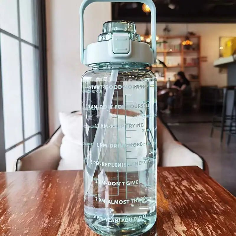 Bouteille d'eau en plastique avec paille de 2 litres, grande bouteille de voyage Portable pour filles, tasse de sport, Fitness, vélo, grande tasse de graisse - FATAONBouteille d'eau en plastique avec paille de 2 litres, grande bouteille de voyage Portable pour filles, tasse de sport, Fitness, vélo, grande tasse de graisseFitness & SportFATAON