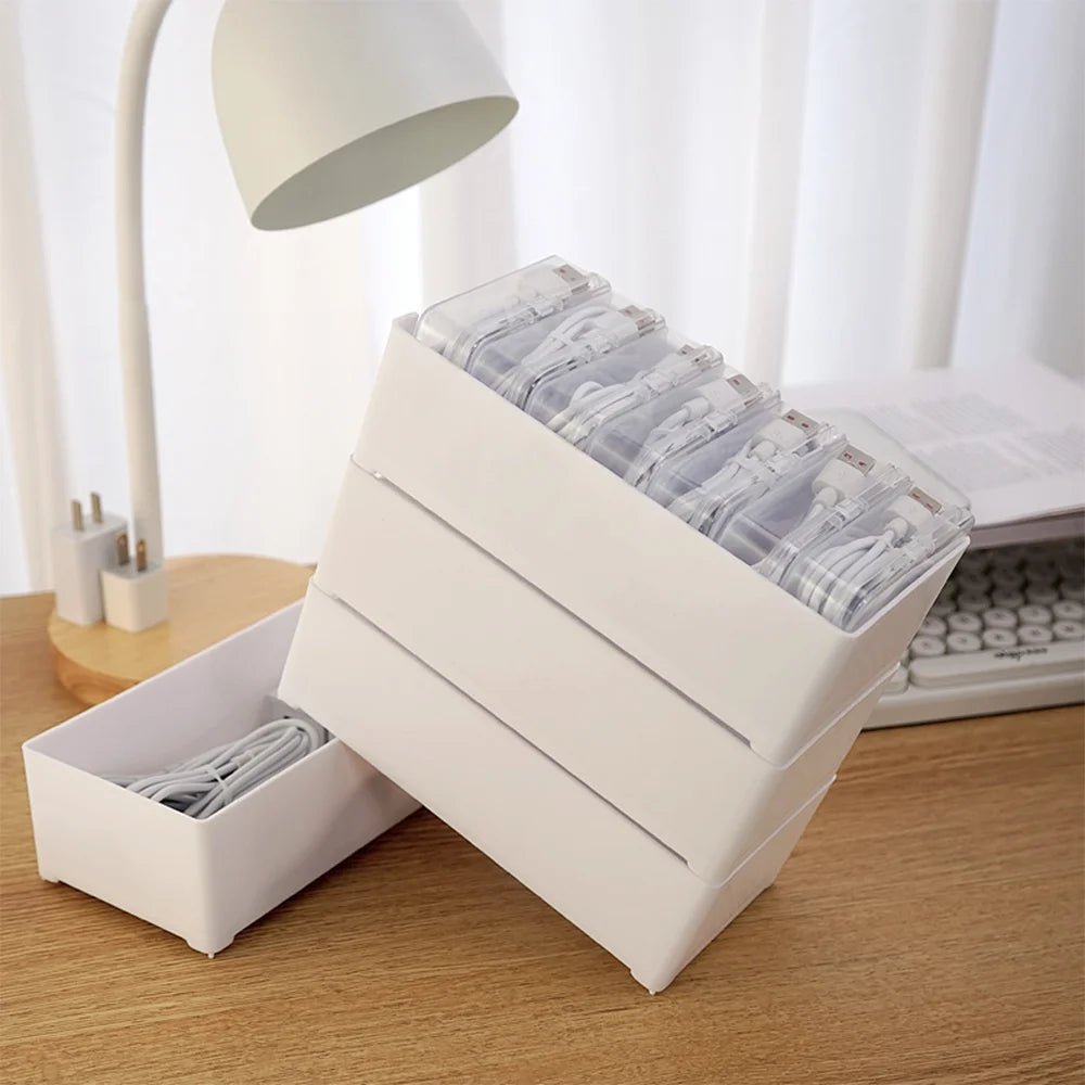 Ensemble de boîtes de rangement de câbles avec 7 boîtes de rangement transparentes, gestion de câbles de bureau polyvalente, organisateur de chargeur, rangement de bijoux - FATAONEnsemble de boîtes de rangement de câbles avec 7 boîtes de rangement transparentes, gestion de câbles de bureau polyvalente, organisateur de chargeur, rangement de bijouxSolutions MaisonFATAON