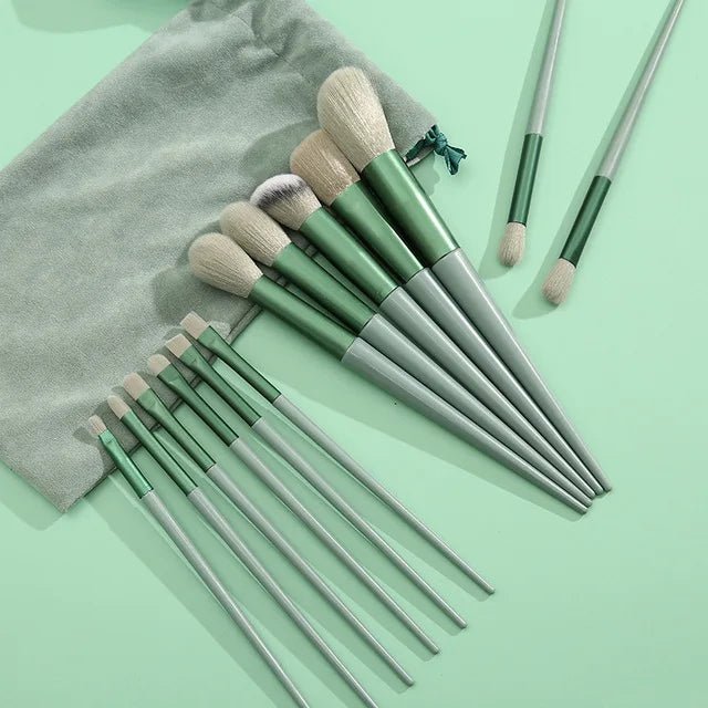 Ensemble de pinceaux de maquillage doux pour femmes, fard à barrage, fond de teint, pinceau cosmétique, fard à joues, beauté, sac à outils de maquillage, 13 pièces - FATAONEnsemble de pinceaux de maquillage doux pour femmes, fard à barrage, fond de teint, pinceau cosmétique, fard à joues, beauté, sac à outils de maquillage, 13 piècesBeauté femmeFATAON