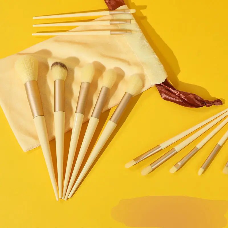 Ensemble de pinceaux de maquillage doux pour femmes, fard à barrage, fond de teint, pinceau cosmétique, fard à joues, beauté, sac à outils de maquillage, 13 pièces - FATAONEnsemble de pinceaux de maquillage doux pour femmes, fard à barrage, fond de teint, pinceau cosmétique, fard à joues, beauté, sac à outils de maquillage, 13 piècesBeauté femmeFATAON