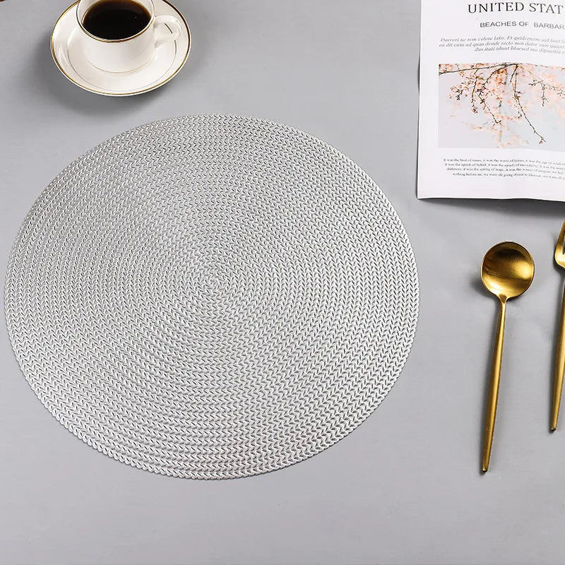 Ensemble de sets de table ronds de 15 pouces, lavables, faciles à nettoyer, essuyables, antidérapants, résistants à la chaleur, pour table à manger, pour fête de mariage - FATAONEnsemble de sets de table ronds de 15 pouces, lavables, faciles à nettoyer, essuyables, antidérapants, résistants à la chaleur, pour table à manger, pour fête de mariageSolutions MaisonFATAON