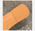 Été 2026 nouvelles pantoufles pour femmes été bout carré chaussures plates femmes large Version pantoufles sandales en plein air chaussures décontractées quotidiennes - FATAONÉté 2026 nouvelles pantoufles pour femmes été bout carré chaussures plates femmes large Version pantoufles sandales en plein air chaussures décontractées quotidiennesMode FemmeFATAON