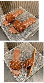 Été 2026 nouvelles pantoufles pour femmes été bout carré chaussures plates femmes large Version pantoufles sandales en plein air chaussures décontractées quotidiennes - FATAONÉté 2026 nouvelles pantoufles pour femmes été bout carré chaussures plates femmes large Version pantoufles sandales en plein air chaussures décontractées quotidiennesMode FemmeFATAON