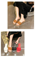 Été 2026 nouvelles pantoufles pour femmes été bout carré chaussures plates femmes large Version pantoufles sandales en plein air chaussures décontractées quotidiennes - FATAONÉté 2026 nouvelles pantoufles pour femmes été bout carré chaussures plates femmes large Version pantoufles sandales en plein air chaussures décontractées quotidiennesMode FemmeFATAON