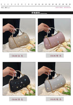 Evening party bags: This year, there is a trend for sophisticated and feminine women's bags. There are simple buttoned small bag - FATAONEvening party bags: This year, there is a trend for sophisticated and feminine women's bags. There are simple buttoned small bagMode FemmeFATAON