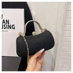 Evening party bags: This year, there is a trend for sophisticated and feminine women's bags. There are simple buttoned small bag - FATAONEvening party bags: This year, there is a trend for sophisticated and feminine women's bags. There are simple buttoned small bagMode FemmeFATAON