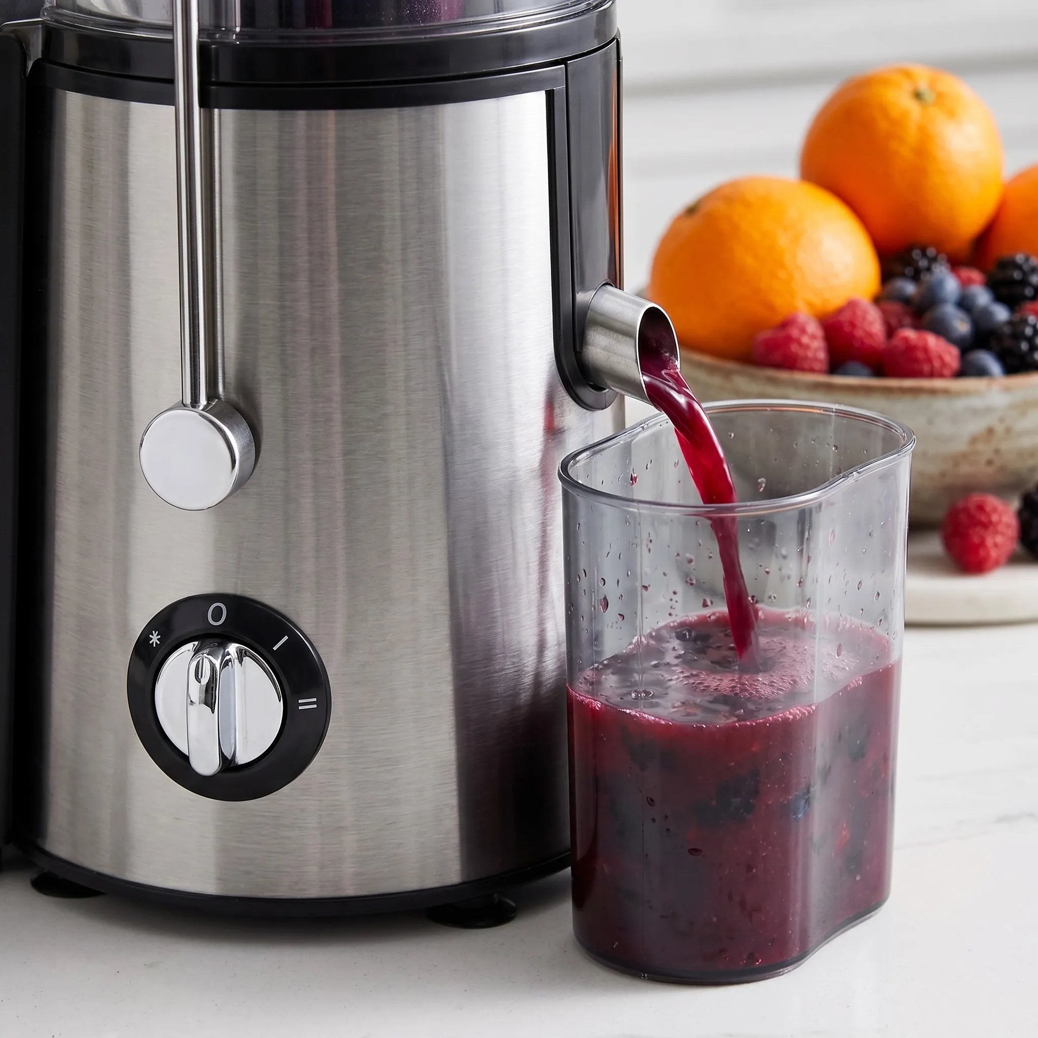 Extracteur de jus centrifuge de 800 watts avec une large ouverture de 3 pouces pour fruits et légumes, facile à nettoyer, en acier inoxydable (argent) - FATAONExtracteur de jus centrifuge de 800 watts avec une large ouverture de 3 pouces pour fruits et légumes, facile à nettoyer, en acier inoxydable (argent)Solutions MaisonFATAON