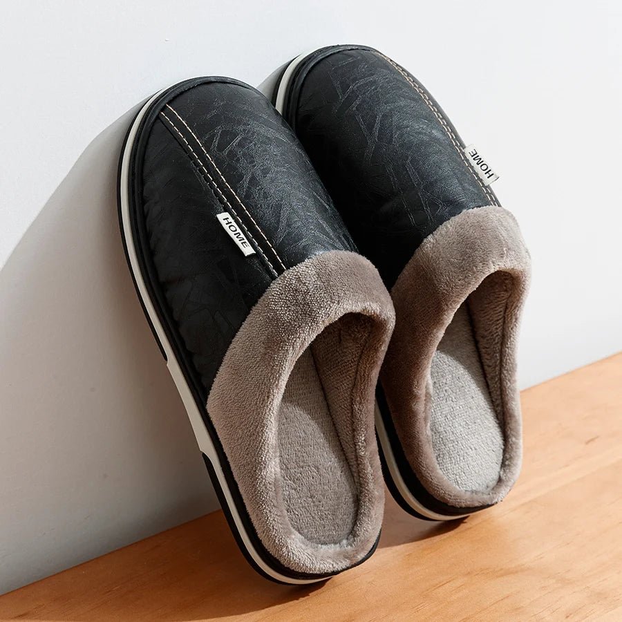 Grande taille hiver décontracté chaussons pour hommes intérieur imperméable en cuir PU maison chaussures fourrure plat chaud mode chambre Houseshoes - FATAONGrande taille hiver décontracté chaussons pour hommes intérieur imperméable en cuir PU maison chaussures fourrure plat chaud mode chambre HouseshoesMode HommeFATAON