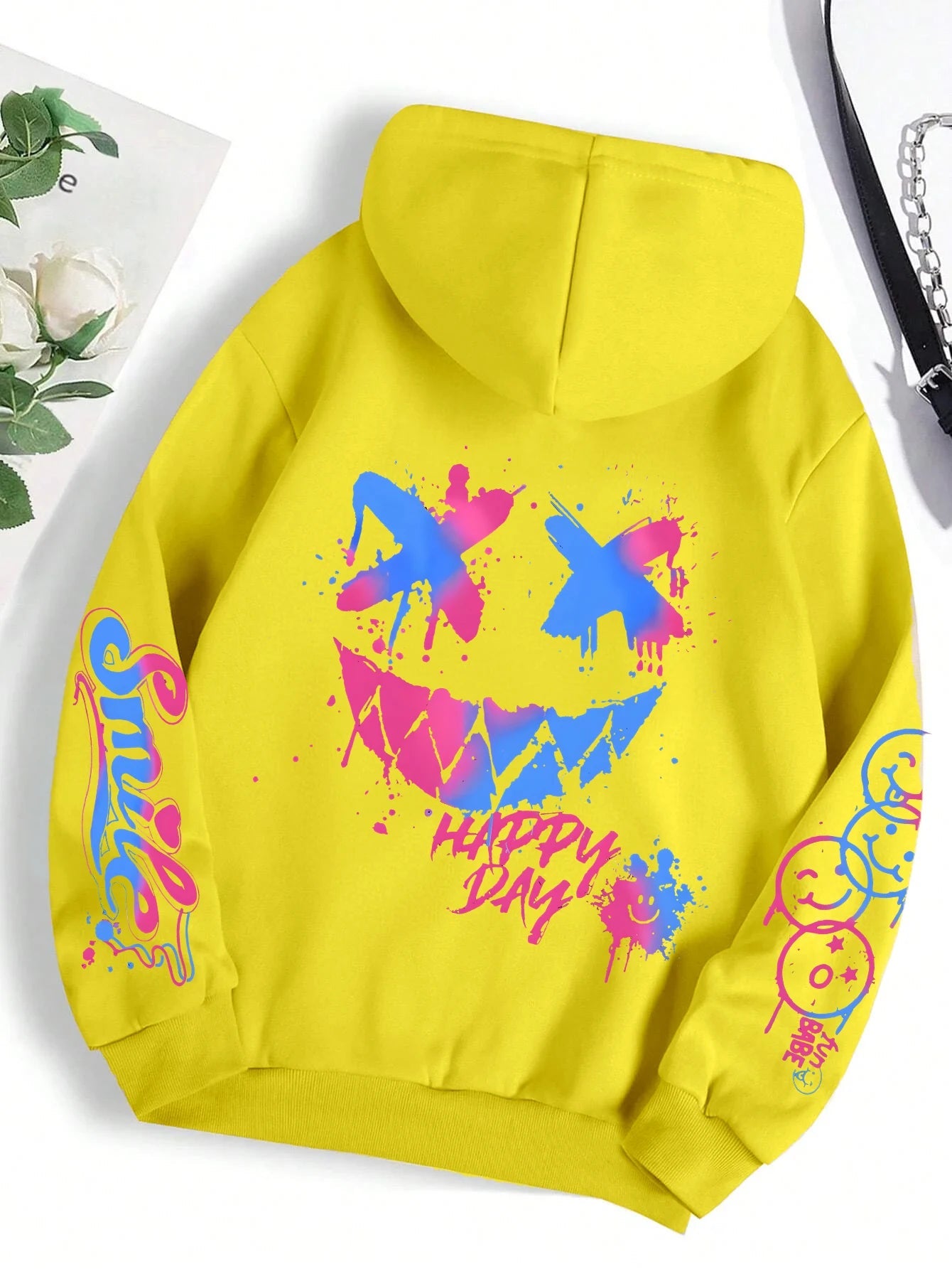Happy Day – sweat à capuche imprimé Graffiti pour femmes, style Hip Hop, à la mode, col rond, polyvalent, Vintage, surdimensionné, vêtements féminins - FATAONHappy Day – sweat à capuche imprimé Graffiti pour femmes, style Hip Hop, à la mode, col rond, polyvalent, Vintage, surdimensionné, vêtements fémininsMode HommeFATAON