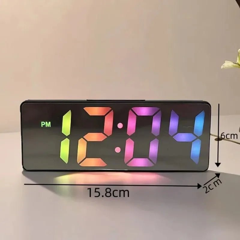 Horloge numérique LED, réveil lumineux, horloge électronique de bureau pour chambre à coucher, avec affichage de la température, luminosité réglable. - FATAONHorloge numérique LED, réveil lumineux, horloge électronique de bureau pour chambre à coucher, avec affichage de la température, luminosité réglable.Solutions MaisonFATAON