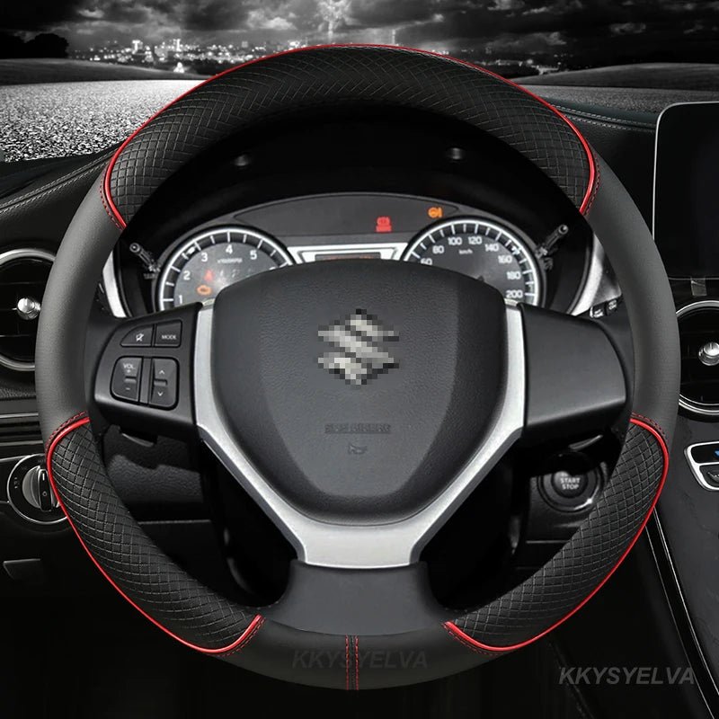 Housse de volant de voiture en cuir PU 38cm pour Suzuki Swift 2011-2016 Vitara 2015-2019 Celerio 2015 - 2019 SX4 S-CROSS 2013-2019 - FATAONHousse de volant de voiture en cuir PU 38cm pour Suzuki Swift 2011-2016 Vitara 2015-2019 Celerio 2015 - 2019 SX4 S-CROSS 2013-2019Accessoire AutoFATAON