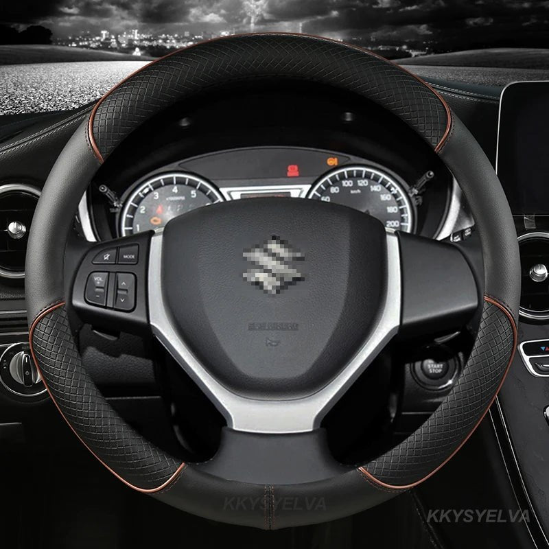 Housse de volant de voiture en cuir PU 38cm pour Suzuki Swift 2011-2016 Vitara 2015-2019 Celerio 2015 - 2019 SX4 S-CROSS 2013-2019 - FATAONHousse de volant de voiture en cuir PU 38cm pour Suzuki Swift 2011-2016 Vitara 2015-2019 Celerio 2015 - 2019 SX4 S-CROSS 2013-2019Accessoire AutoFATAON