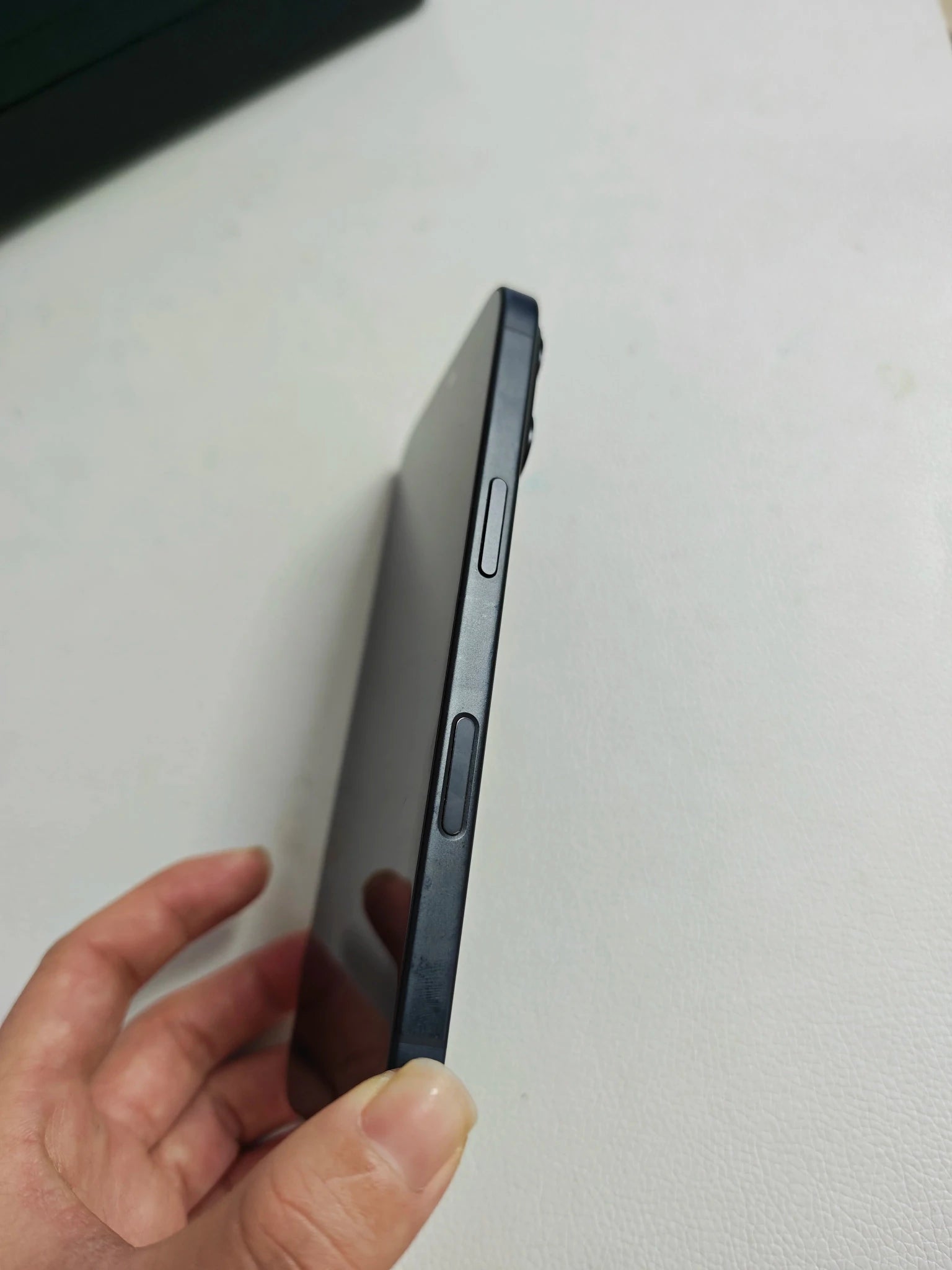 iPhone 16 authentique 6,1 pouces eSIM/SIM physique, écran OLED XDR authentique, Face ID, NFC, A18, ROM 128/256/512 Go, RAM 8 Go, 5G, téléphone portable IA, 98 % neuf - FATAONiPhone 16 authentique 6,1 pouces eSIM/SIM physique, écran OLED XDR authentique, Face ID, NFC, A18, ROM 128/256/512 Go, RAM 8 Go, 5G, téléphone portable IA, 98 % neufProductivité & OrganisationFATAON