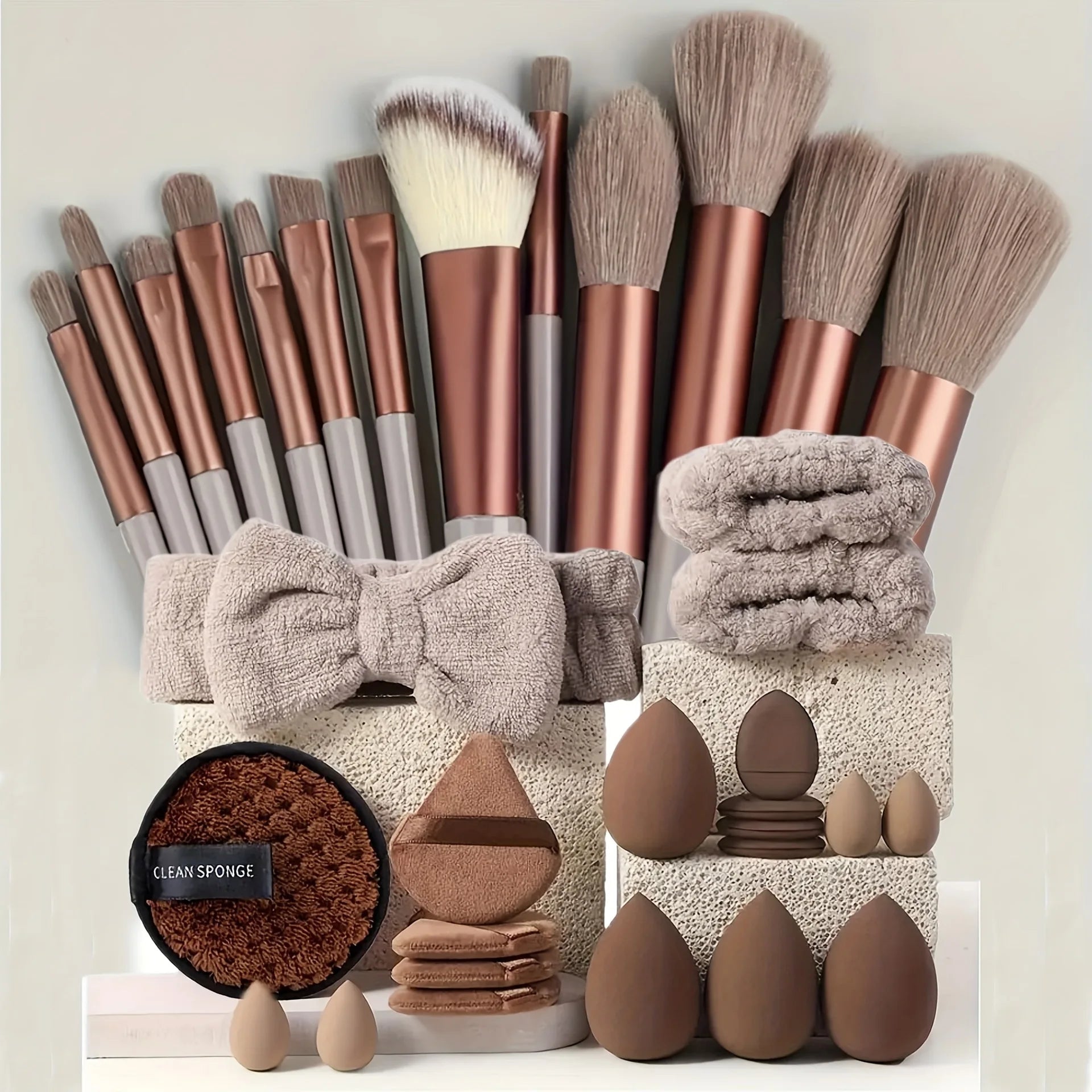 Kit de maquillage de beauté, 33 pièces, grandes et petites éponges de beauté pour une application et un retrait de maquillage impeccables, ensemble complet - FATAONKit de maquillage de beauté, 33 pièces, grandes et petites éponges de beauté pour une application et un retrait de maquillage impeccables, ensemble completBeauté femmeFATAON