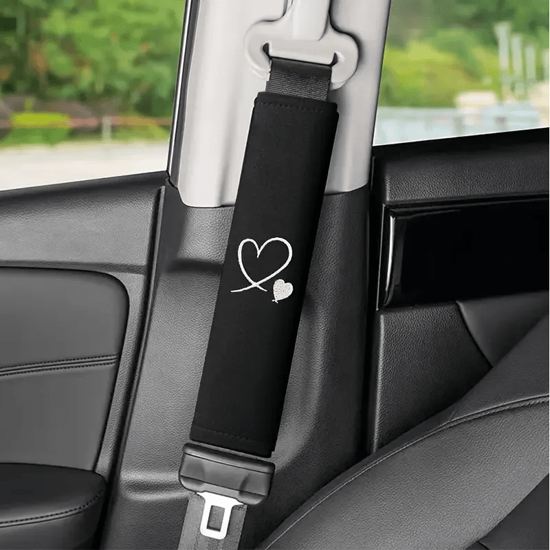 Love Housse de ceinture de sécurité pour voiture – Protecteur d'épaule doux et confortable, améliore l'expérience de conduite, adapté à tous les modèles de voitures - FATAONLove Housse de ceinture de sécurité pour voiture – Protecteur d'épaule doux et confortable, améliore l'expérience de conduite, adapté à tous les modèles de voituresAccessoire AutoFATAON