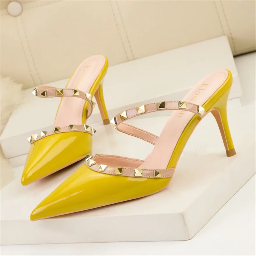Mode Rivet sans lacet femmes pantoufles nouvel été bout pointu talons hauts chaussures fête en cuir verni creux Sexy femme sandale robe - FATAONMode Rivet sans lacet femmes pantoufles nouvel été bout pointu talons hauts chaussures fête en cuir verni creux Sexy femme sandale robeMode FemmeFATAON