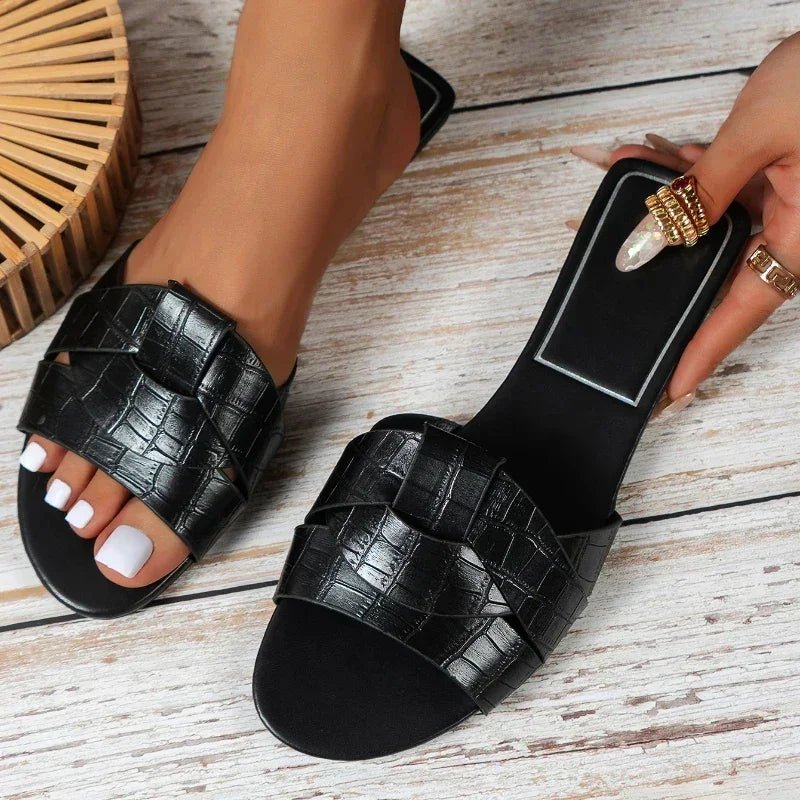 Nouveau créateur d'été femmes couleur unie pantoufles De mode Zapatos De Mujer chaussures pour femmes pantoufles femmes pantoufles femmes chaussures - FATAONNouveau créateur d'été femmes couleur unie pantoufles De mode Zapatos De Mujer chaussures pour femmes pantoufles femmes pantoufles femmes chaussuresMode FemmeFATAON