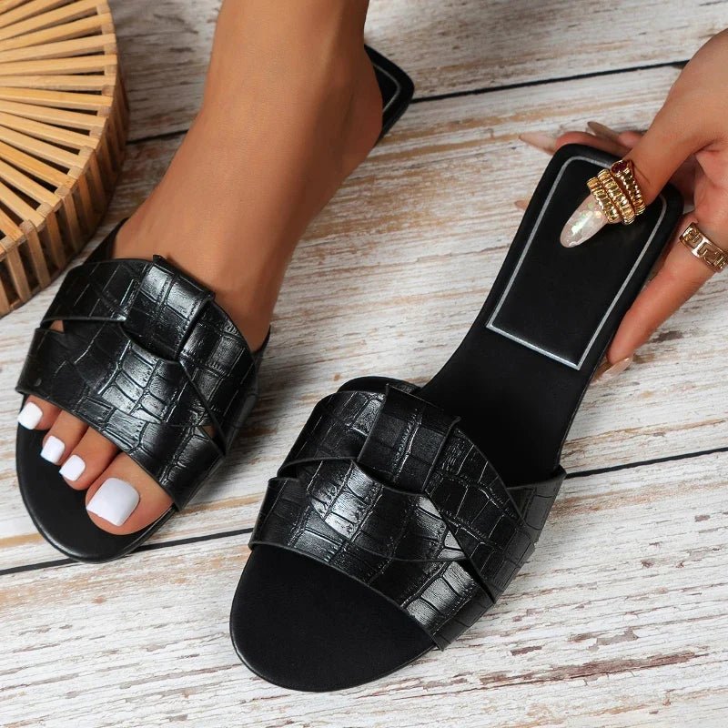 Nouveau créateur d'été femmes couleur unie pantoufles De mode Zapatos De Mujer chaussures pour femmes pantoufles femmes pantoufles femmes chaussures - FATAONNouveau créateur d'été femmes couleur unie pantoufles De mode Zapatos De Mujer chaussures pour femmes pantoufles femmes pantoufles femmes chaussuresMode FemmeFATAON